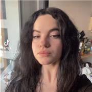 Estudiante con certificado B1 y B2 de inglés